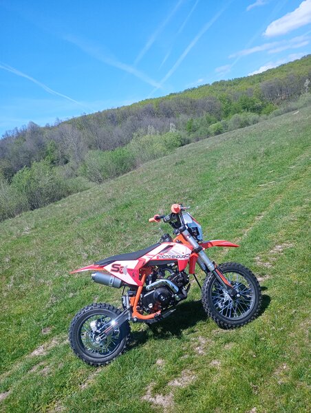 Moto cross enduro.